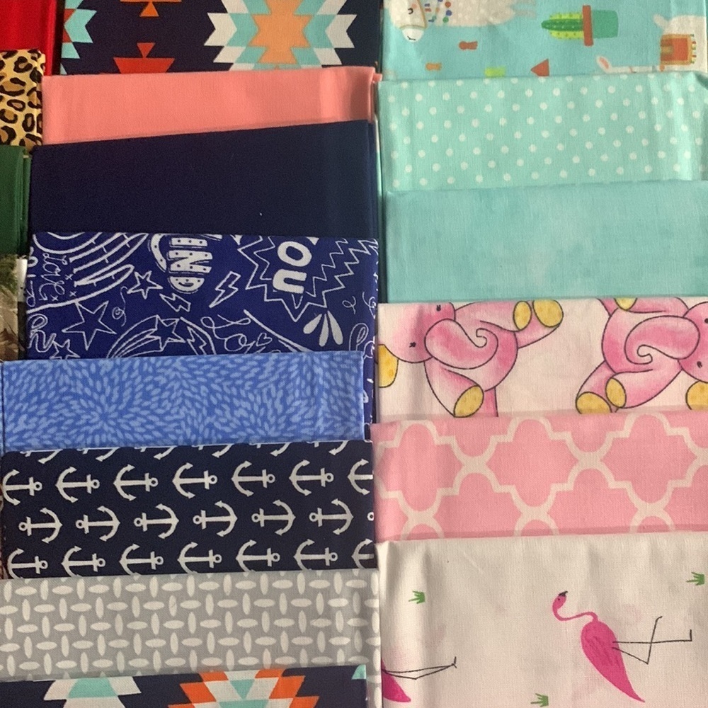 Huge Lot Of 30 Cotton Fabric Fat Quarters for Quilting Patterns & Color may vary - Picture 5 of 6